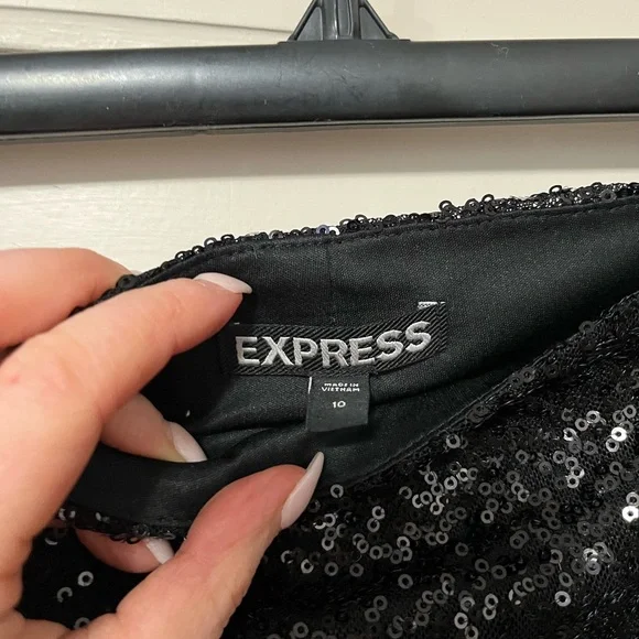 Express Black Sequin Pencil Skirt - Picture 4 of 7